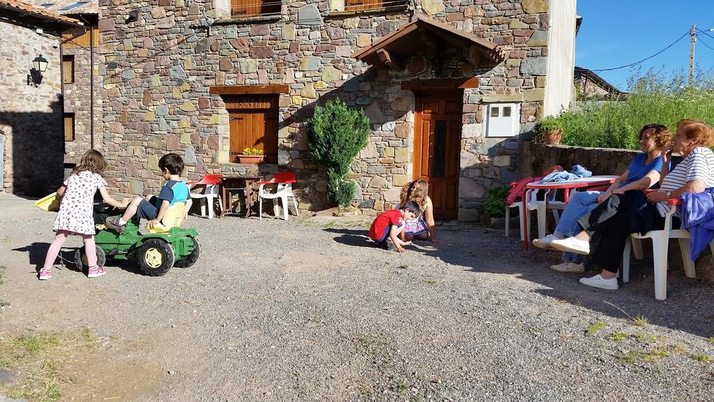 Turismo Rural Castell Neril Exteriér fotografie